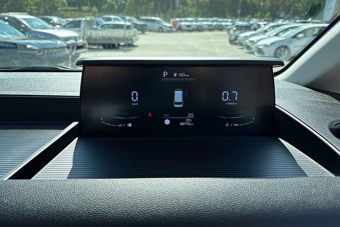 2021 Hyundai STARIA LOAD