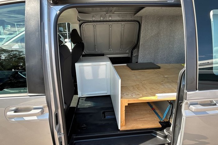 2021 Hyundai STARIA LOAD