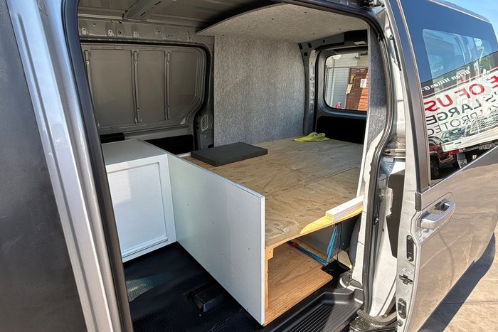 2021 Hyundai STARIA LOAD