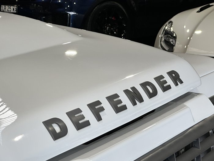 2016 Land Rover Defender Standard