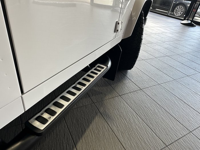 2016 Land Rover Defender Standard