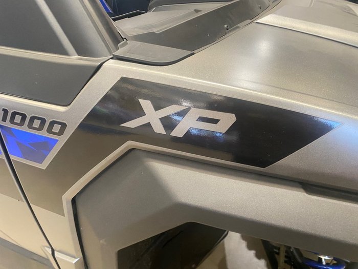 2024 Polaris XPEDITION XP ULTIMATE Matte Heavy Metalic