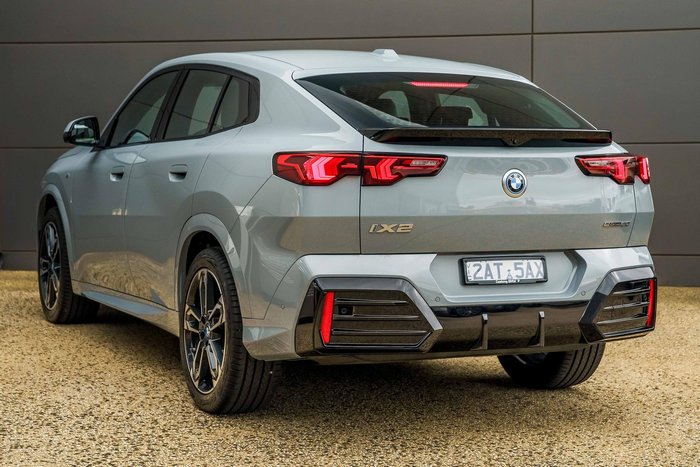 2024 BMW iX2 eDrive20 M Sport