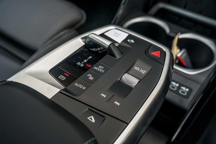 2024 BMW iX2 eDrive20 M Sport