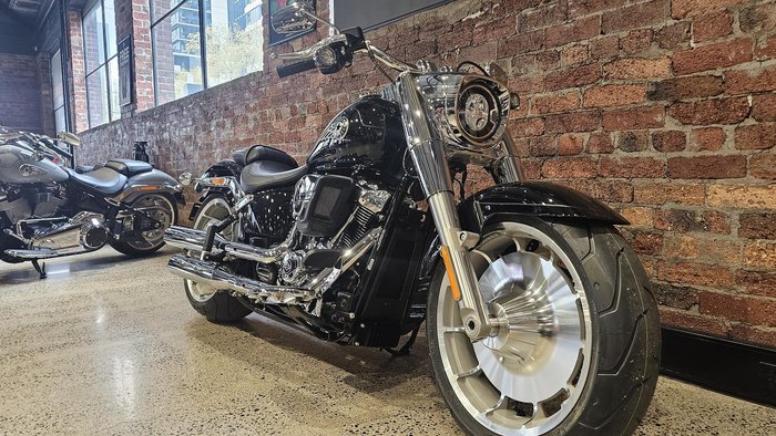 Harley-Davidson Fat Boy 117 (FLFB) Softail