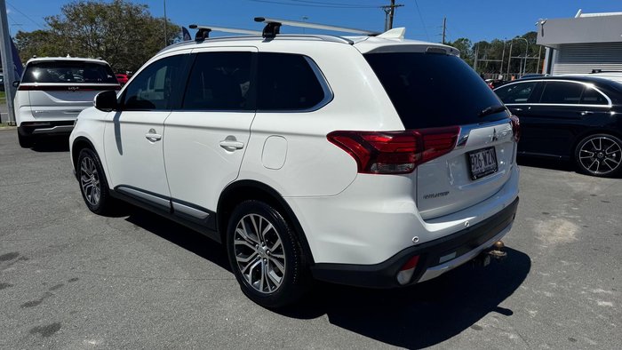 2016 Mitsubishi Outlander LS