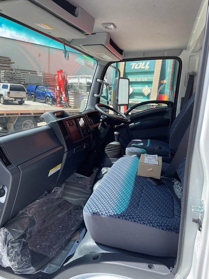 2025 Isuzu Npr 65/45-190 Crew Cab 4X2