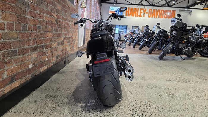 Harley-Davidson Fat Boy 117 (FLFB) Softail