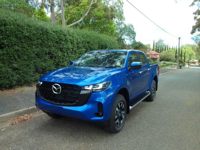 2025 Mazda BT-50 GT