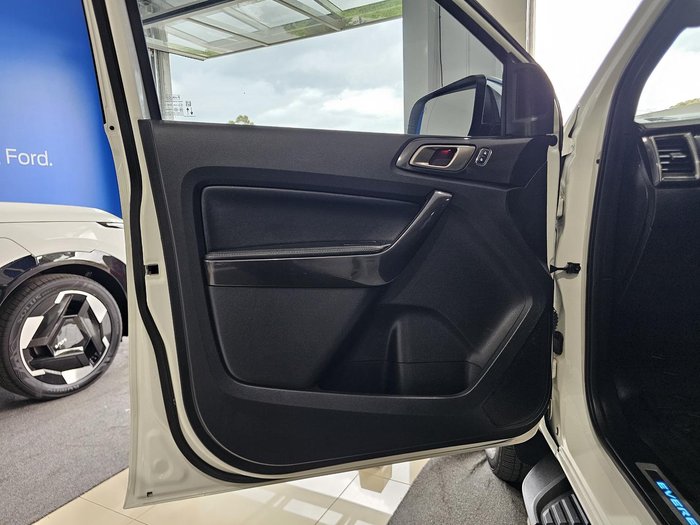 2021 Ford Everest Titanium