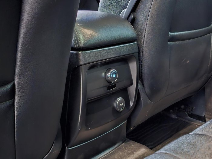 2021 Ford Everest Titanium