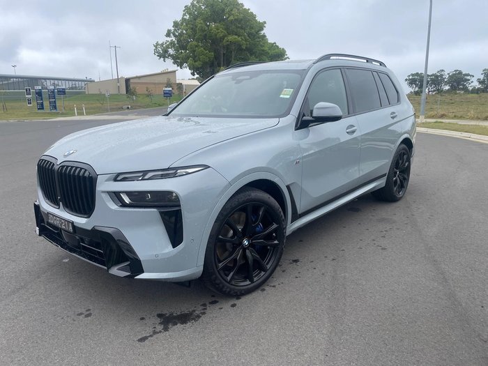2025 BMW X7 xDrive40i M Sport