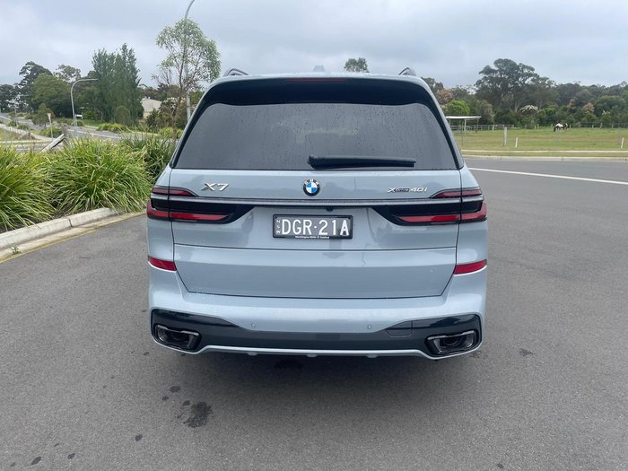 2025 BMW X7 xDrive40i M Sport