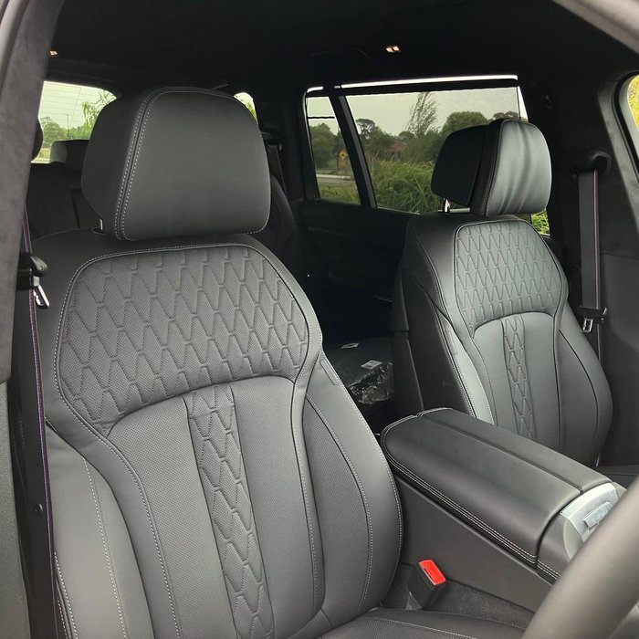 2025 BMW X7 xDrive40i M Sport