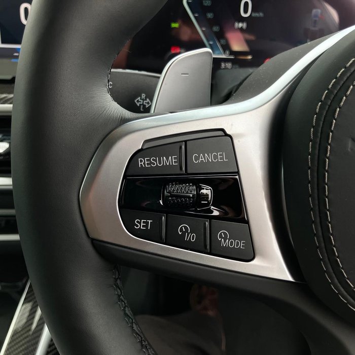 2025 BMW X7 xDrive40i M Sport