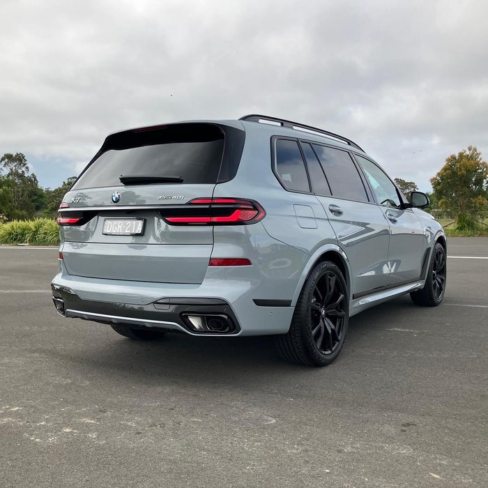 2025 BMW X7 xDrive40i M Sport