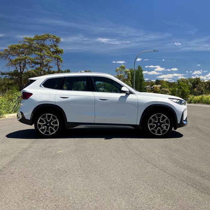 2025 BMW X1 sDrive18i