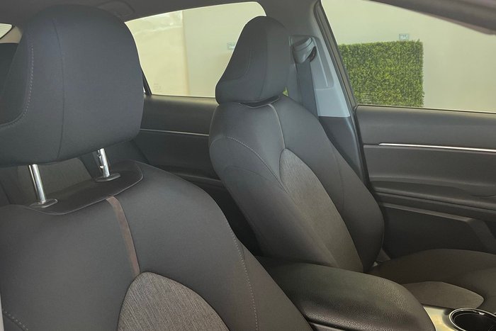 2020 Toyota Camry Ascent