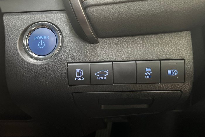 2020 Toyota Camry Ascent