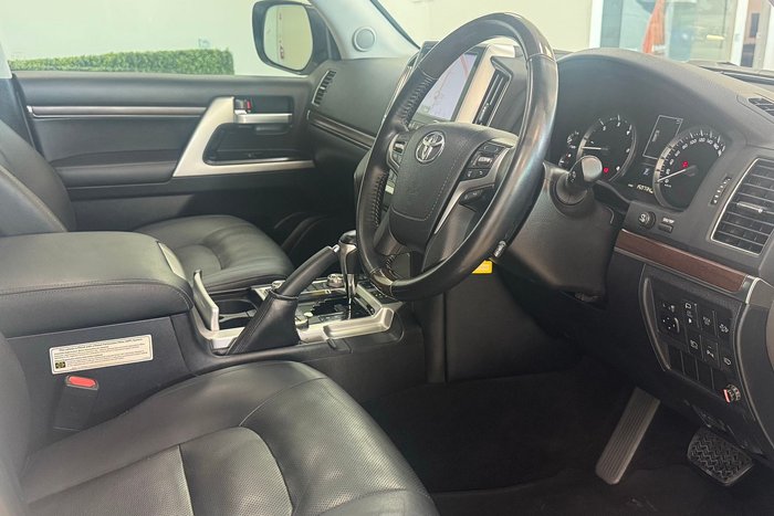 2021 Toyota Landcruiser Sahara