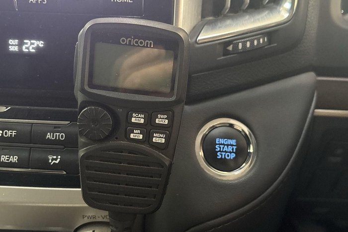 2020 Toyota Landcruiser VX