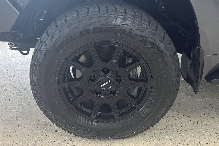 2020 Toyota Landcruiser VX