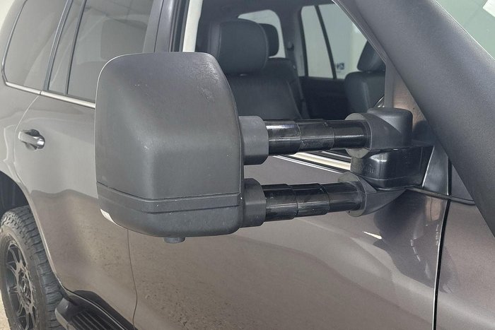 2020 Toyota Landcruiser VX