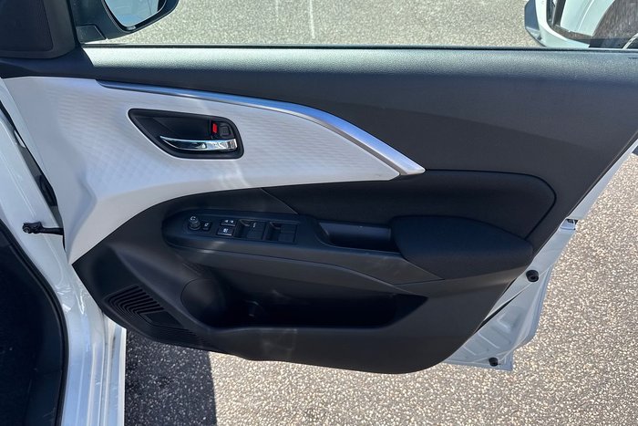 2025 Suzuki Swift Hybrid GLX