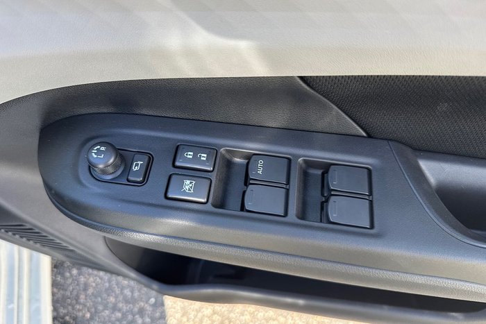 2025 Suzuki Swift Hybrid GLX