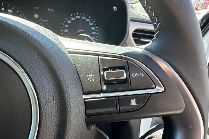 2025 Suzuki Swift Hybrid GLX