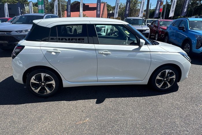 2025 Suzuki Swift Hybrid GLX