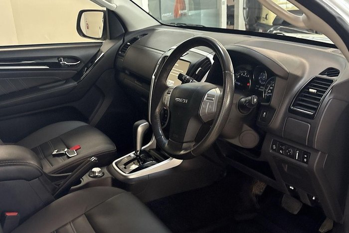 2020 Isuzu MU-X LS-U