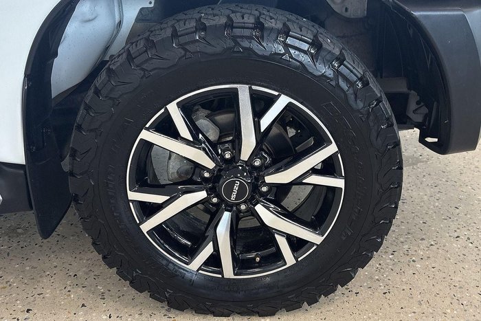 2020 Isuzu MU-X LS-U