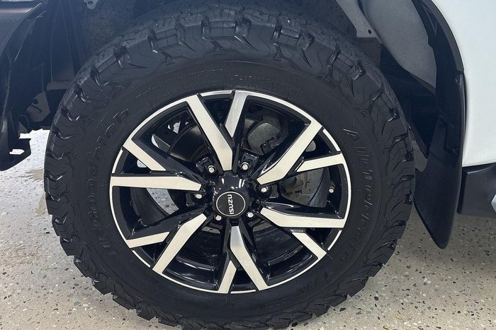 2020 Isuzu MU-X LS-U