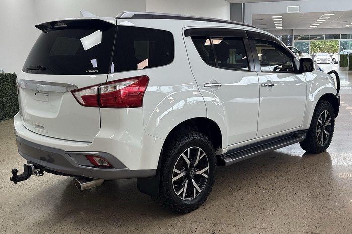 2020 Isuzu MU-X LS-U