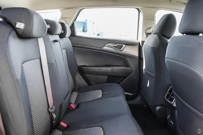 2025 Kia Sportage SX