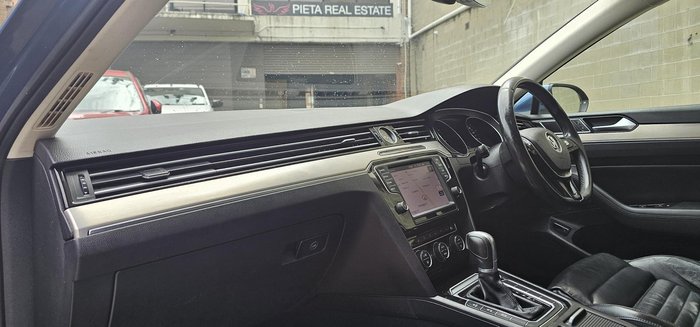 2016 Volkswagen Passat 140TDI Highline B8 MY17 Harvard Blue