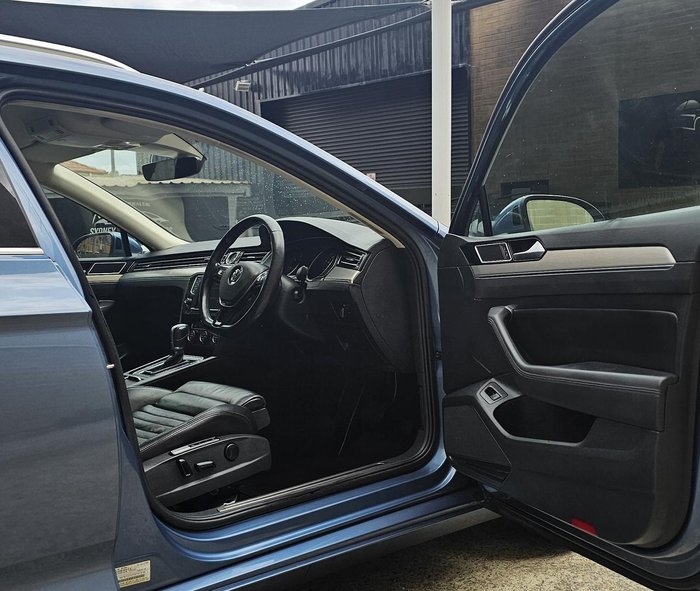 2016 Volkswagen Passat 140TDI Highline B8 MY17 Harvard Blue