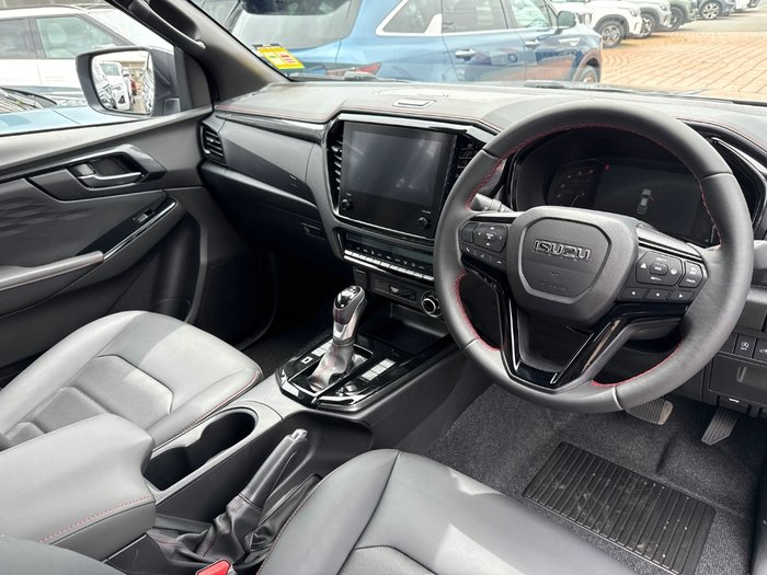 2025 Isuzu D-MAX X-TERRAIN