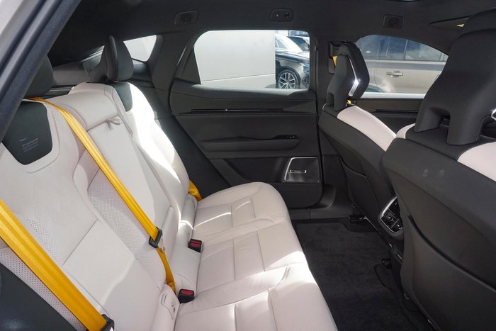 2024 Polestar 3 Long range Dual motor with Performance and Plus pack