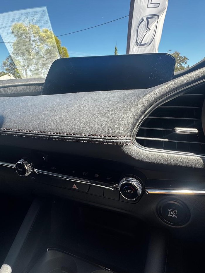 2025 Mazda 3 G20 Evolve