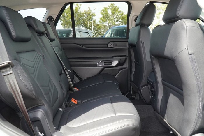 2025 Ford Everest Trend