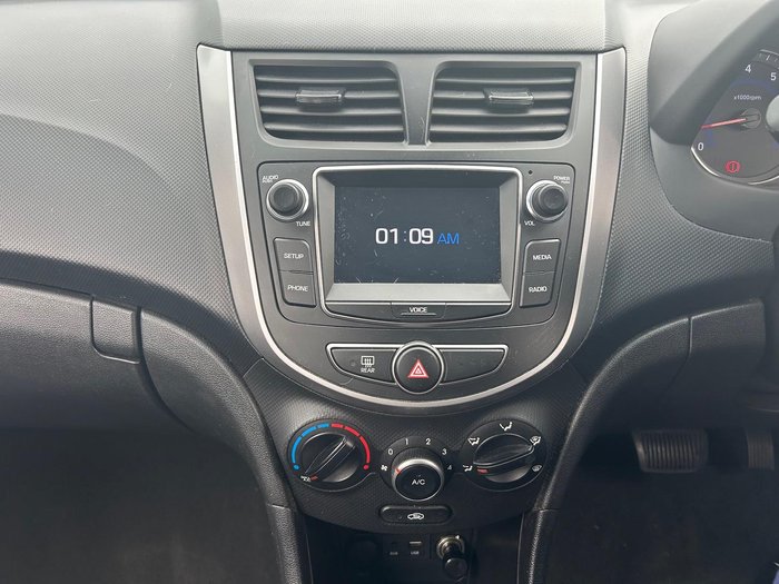 2017 Hyundai Accent Active