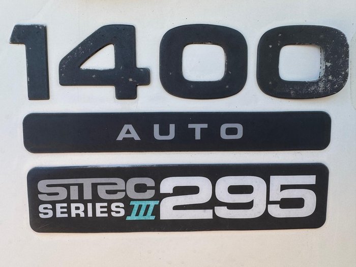 2011 Isuzu F Series FVZ 1400 WHITE