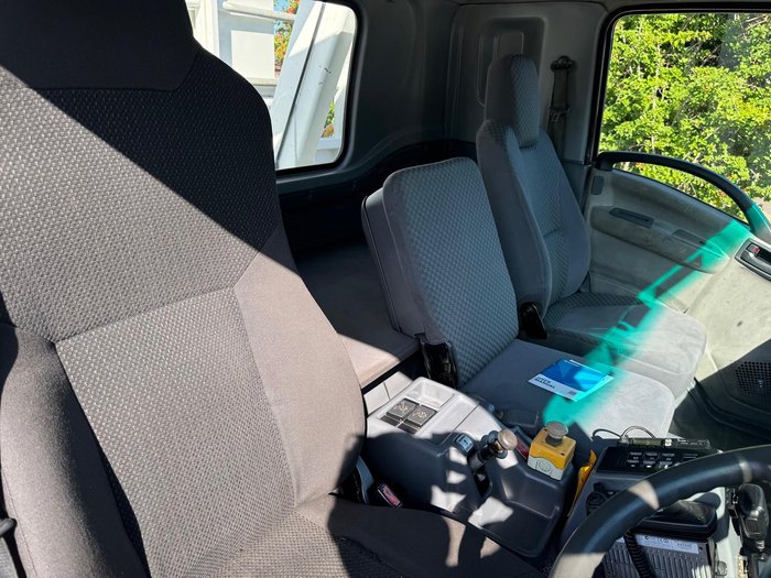 2011 Isuzu F Series FVZ 1400 WHITE