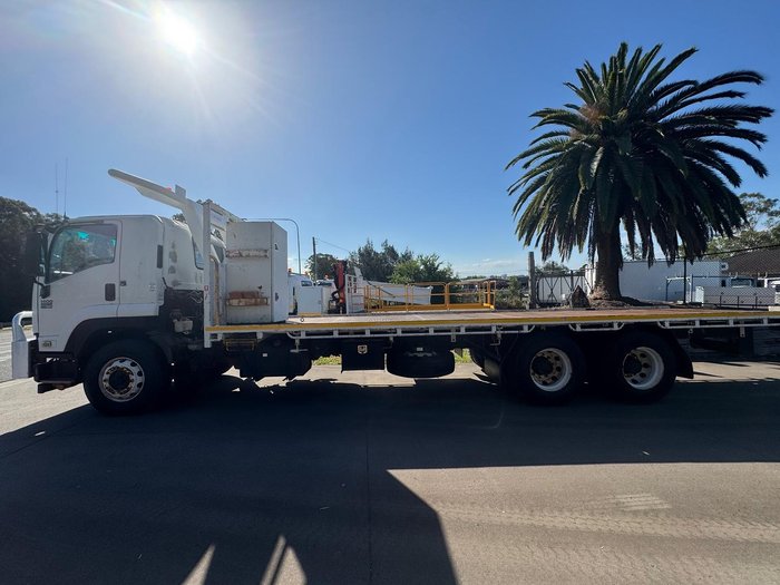 2011 Isuzu F Series FVZ 1400 WHITE