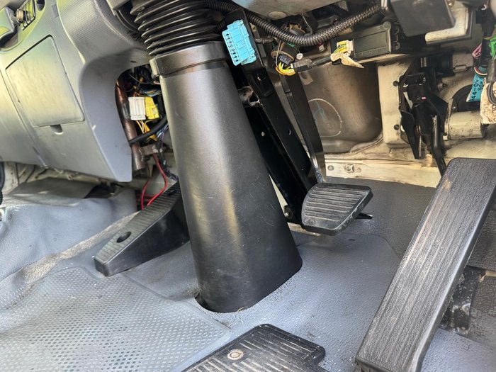 2011 Isuzu F Series FVZ 1400 WHITE