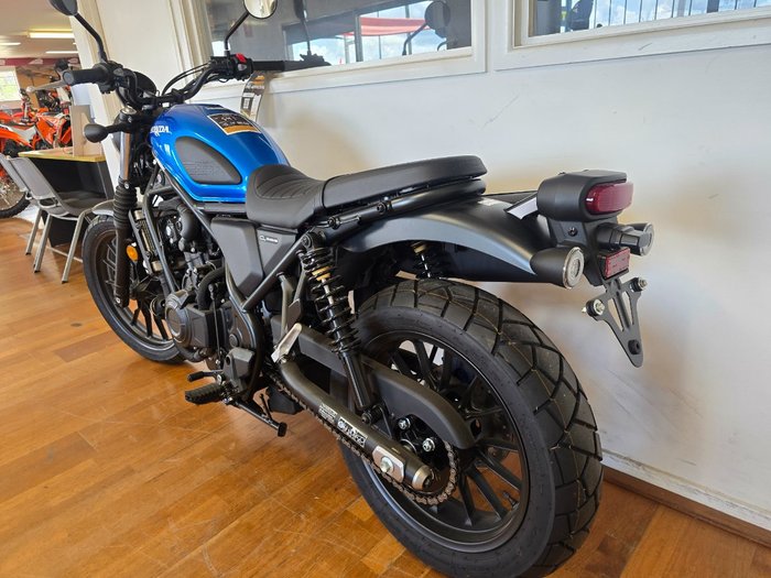 2023 Honda CL500 CANDY CARIBBEAN BLUE SEA