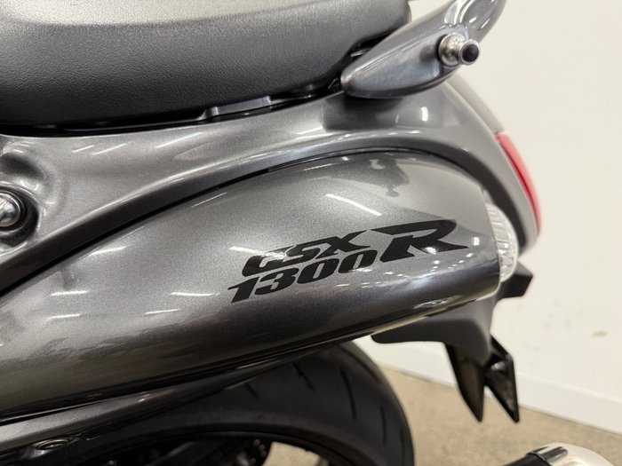 2020 Suzuki GSX1300RA (HAYABUSA) Black