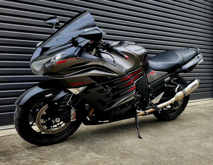 2022 Kawasaki Ninja ZX-14R ABS (ZX1400J) Ninja Grey